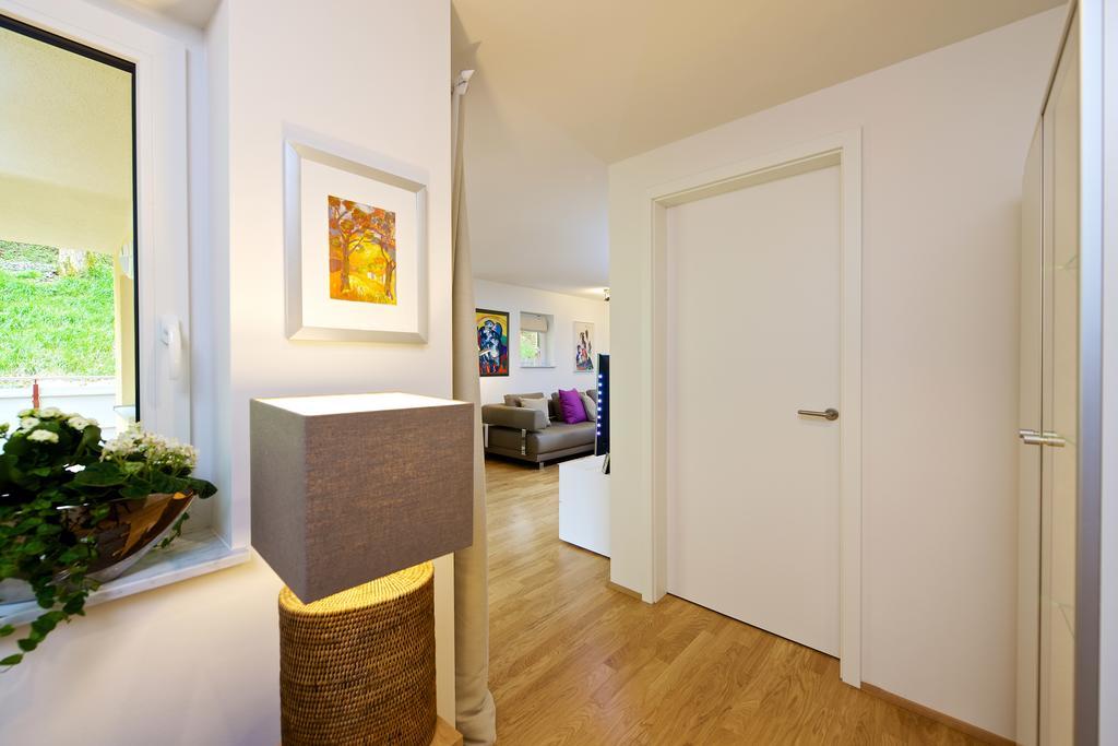 Staufner Hof Ferienwohnung โอเบอร์สเทาเฟิน ภายนอก รูปภาพ
